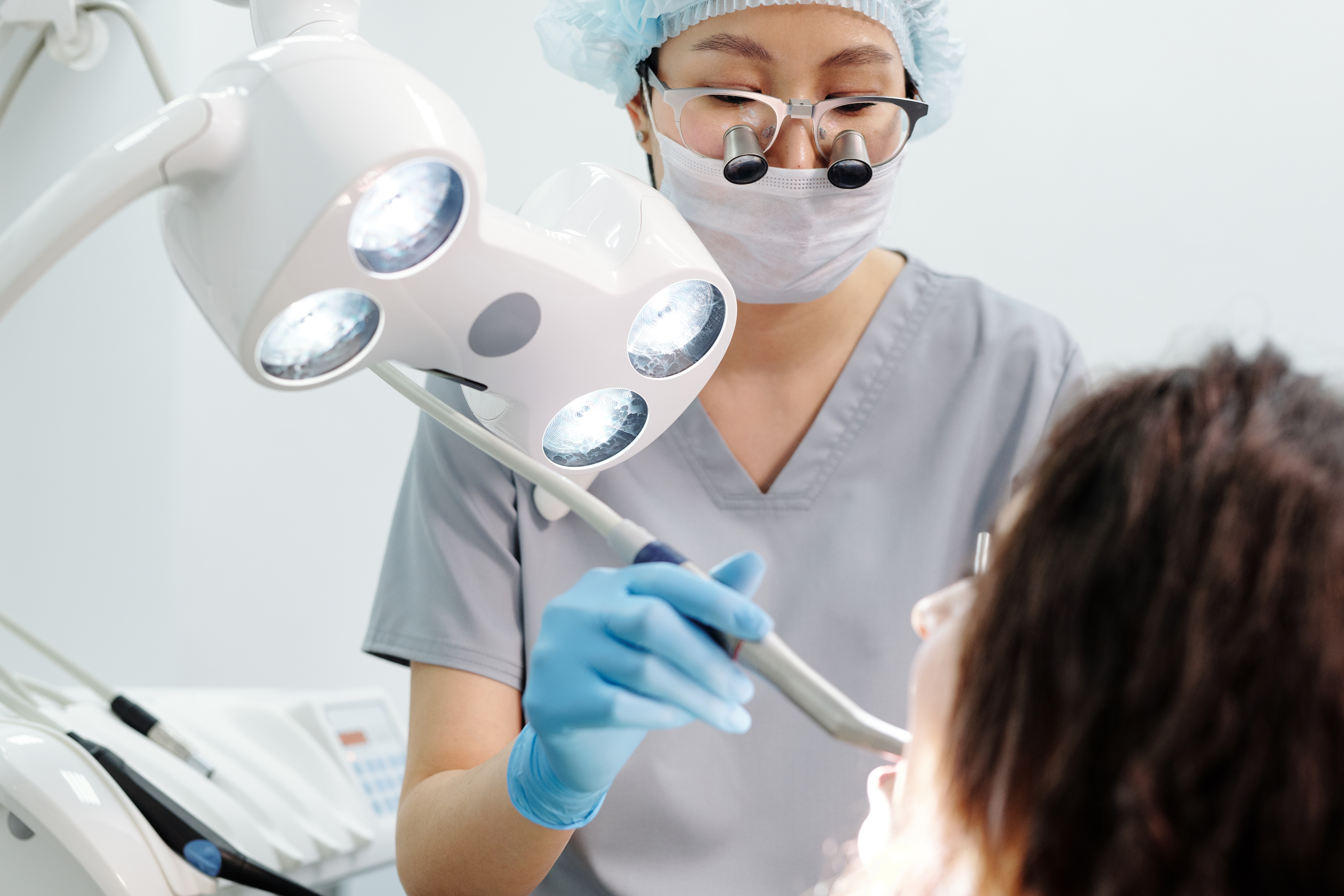 Svěřte péči o zdraví dutiny ústní profesionálům