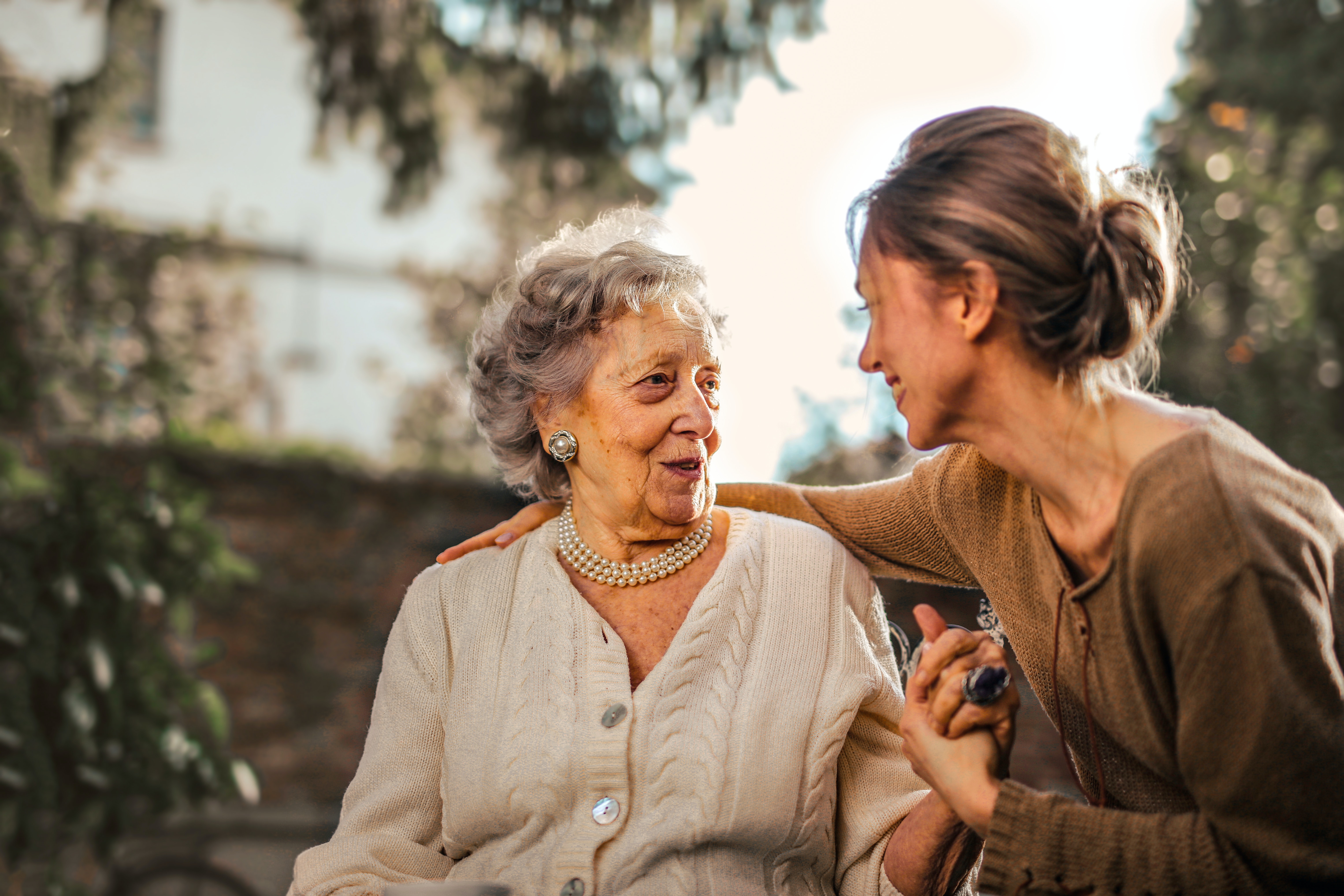 Zajistěte svým seniorů potřebnou péči v jejich domácím prostředí