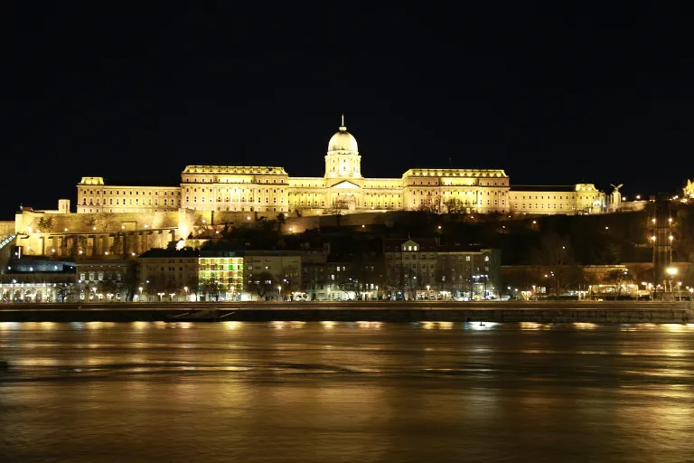 lázně v budapešti 